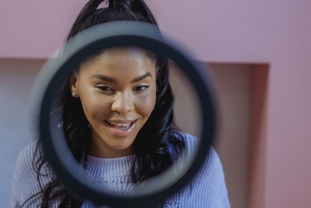 How to partner with brands as a Youtuber